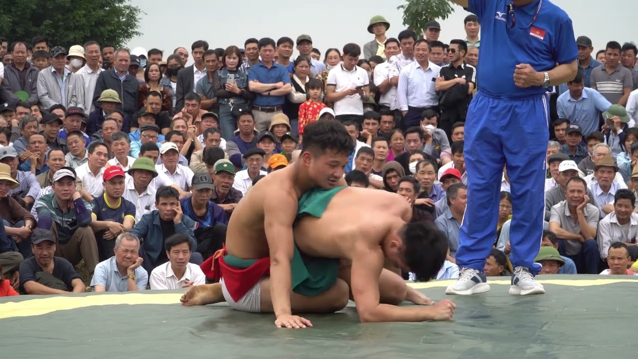 P. 14 đấu vật Hai Bà Trưng, huyện Mê Linh, Hà Nội, background