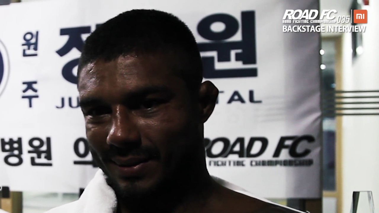 XIAOMI ROAD FC 035 BACKSTAGE INTERVIEW BRUNO MIRANDA