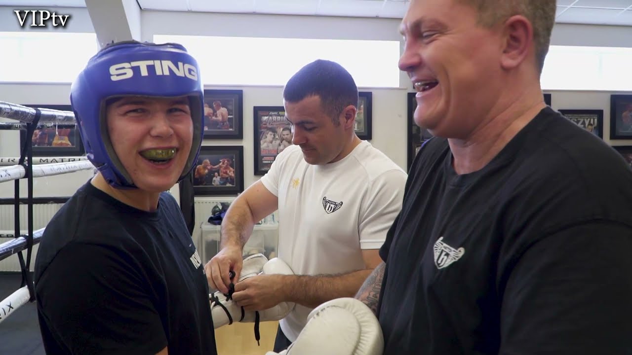 Meet former GB Boxer Chloe Watson who is looking go pro under the guidance of Ricky Hatton.