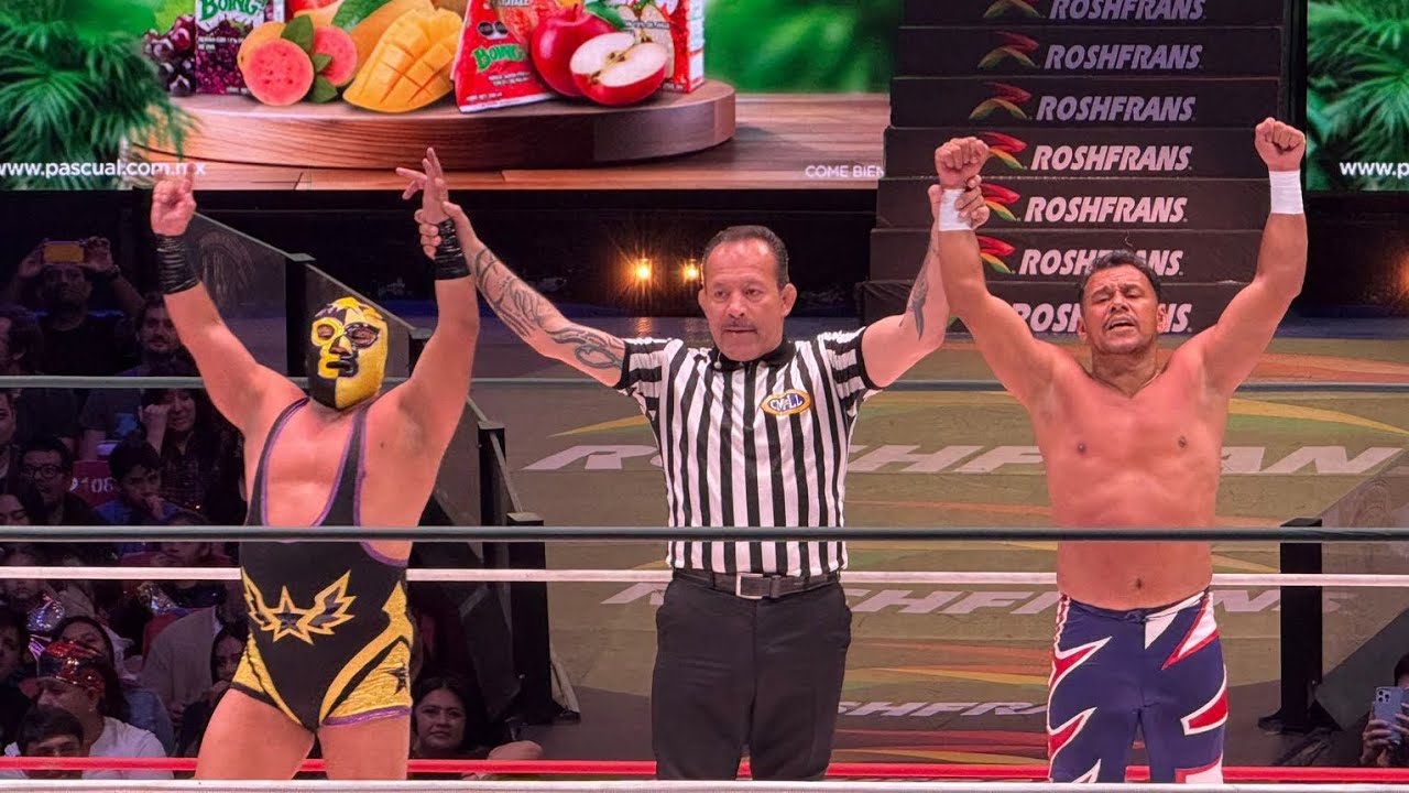 Acciones CMLL: Pequeño Pierroth y Pequeño Olímpico 🆚 Último Dragoncito y Fantasy background