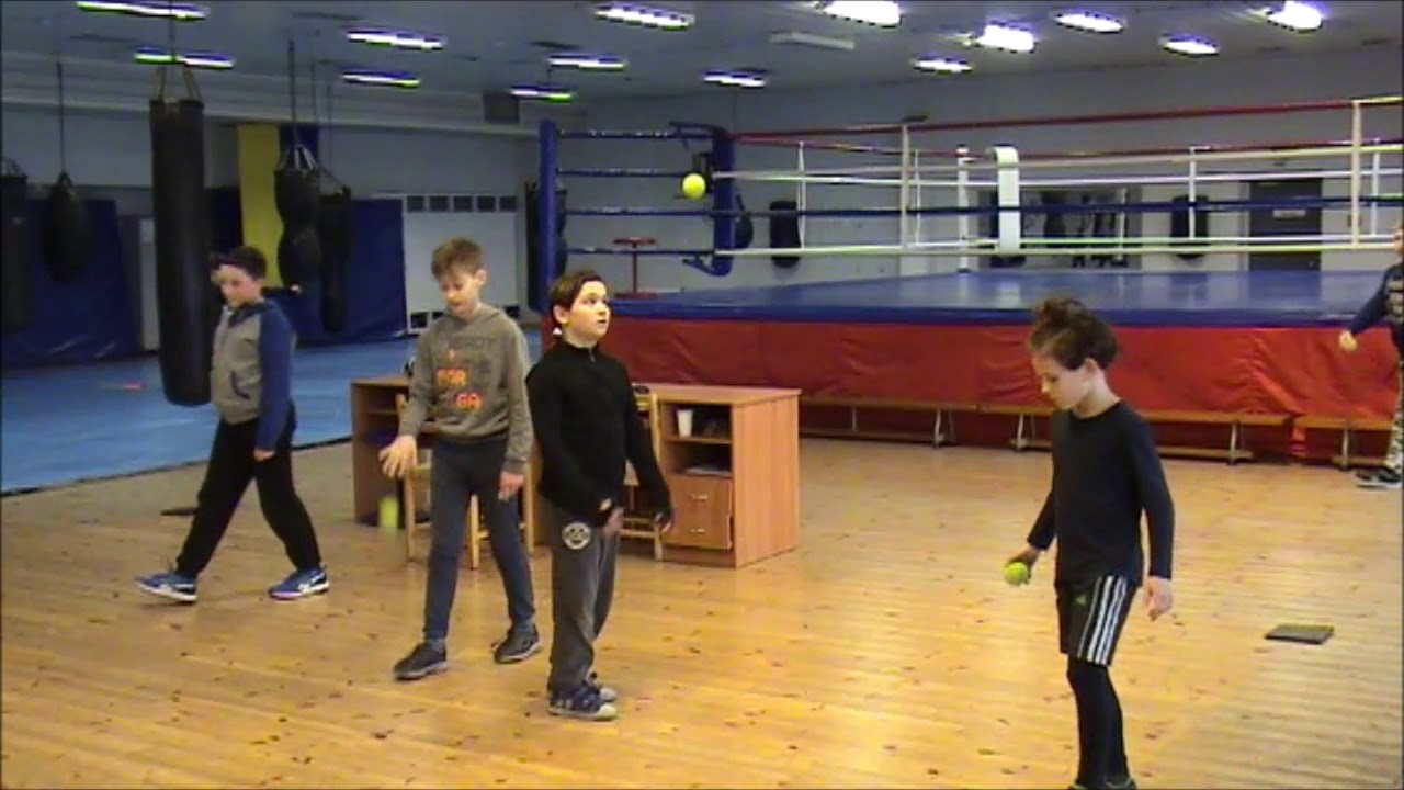 Малыши - карандаши , группа боксёров новичков 15-30 , 25.02.2021 г background