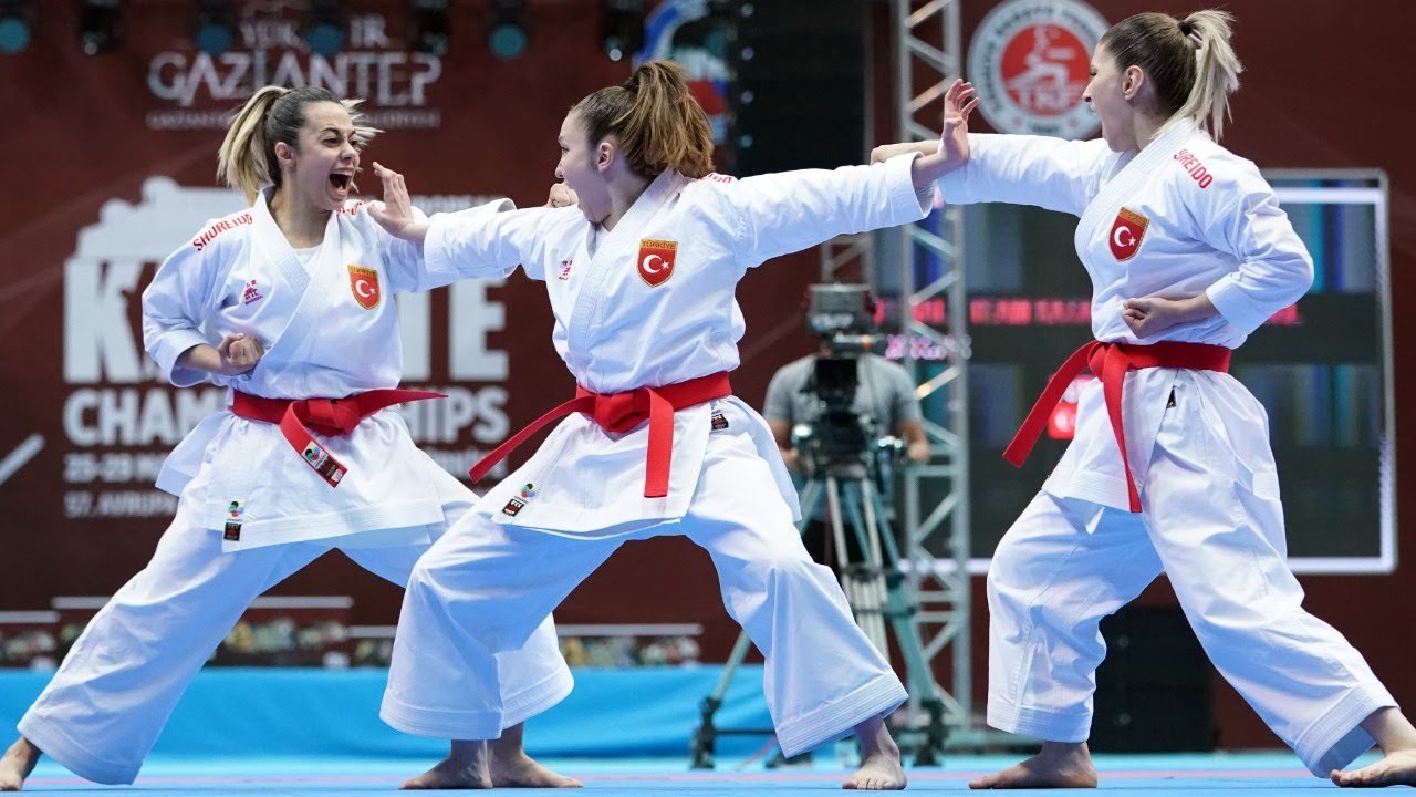 Karate Highlights | Final Day #EuroKarate2022 | WORLD KARATE FEDERATION background