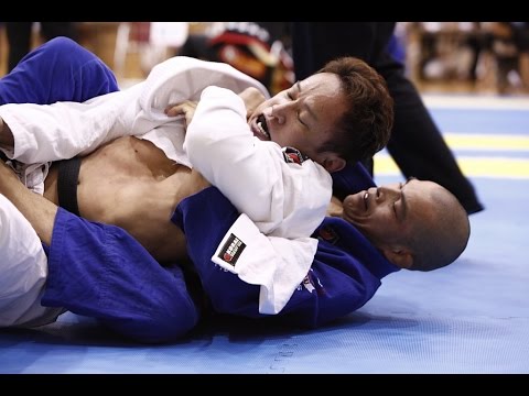 Seringueiro Kimura vs Atsushi Nishimura / COPA BULL TERRIER 2014
