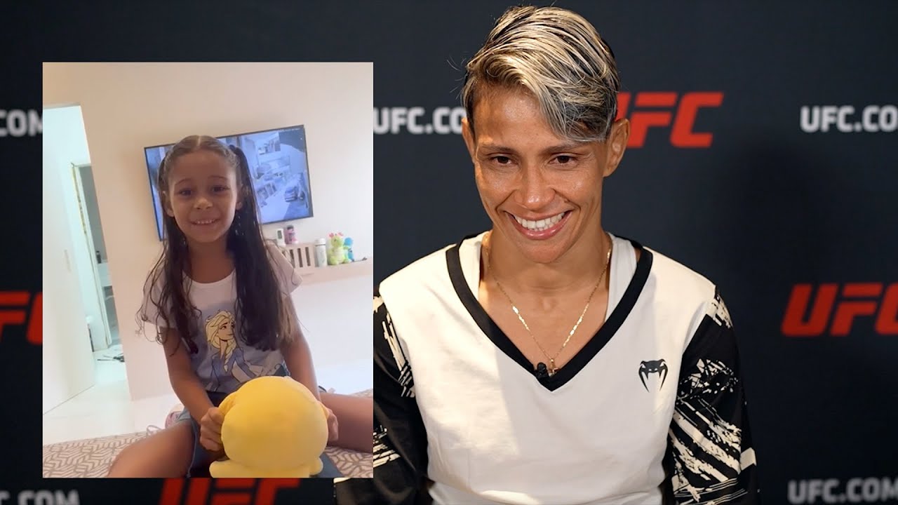 Familiares e amigos enviam recados para a desafiante ao cinturão Amanda Lemos | UFC 292 backdrop
