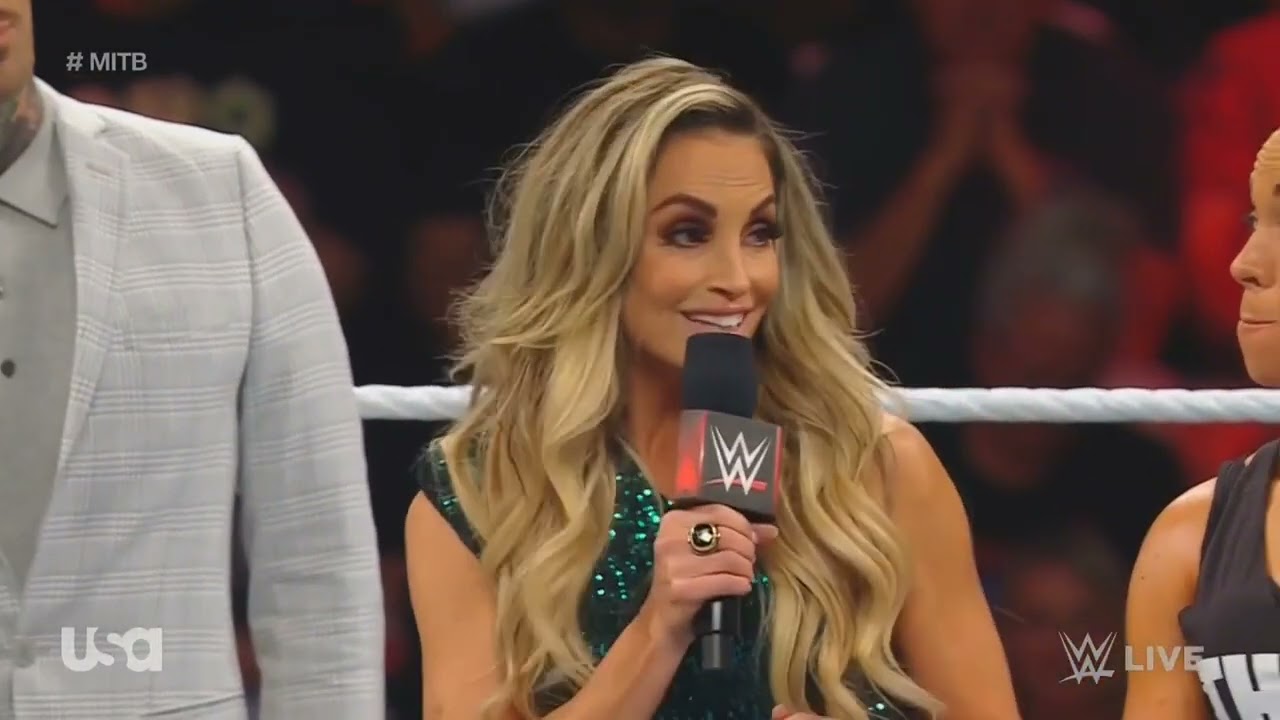 WWE RAW BECKY LYNCH ENTRANCE 06/26/23