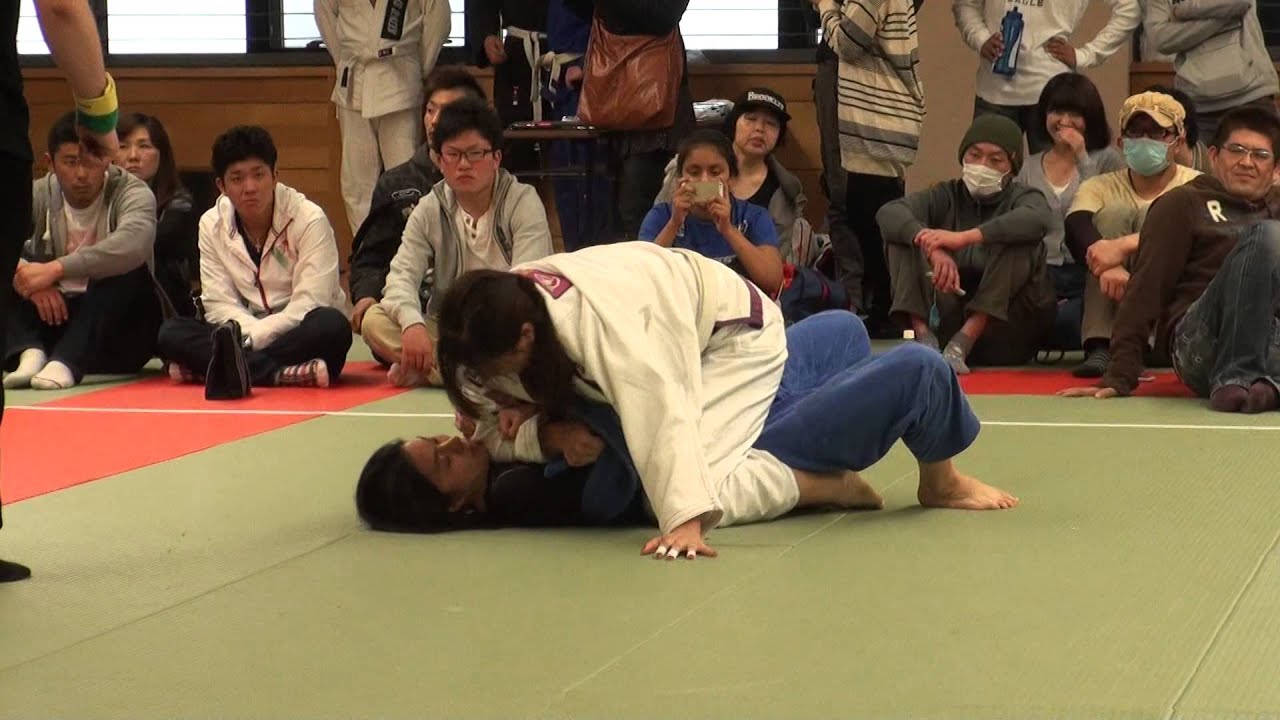 Carolina Miho vs 長谷川寿子 白帯アブソ1回戦 【COPA Las Conchas 2014】 background