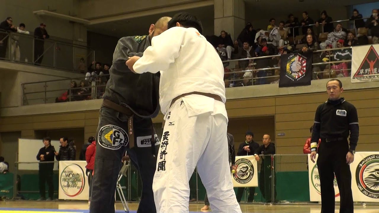 関根〝シュレック〟秀樹vs永田尚道 WPJJC 2014 日本予選 茶帯+100kg級 1回戦 background