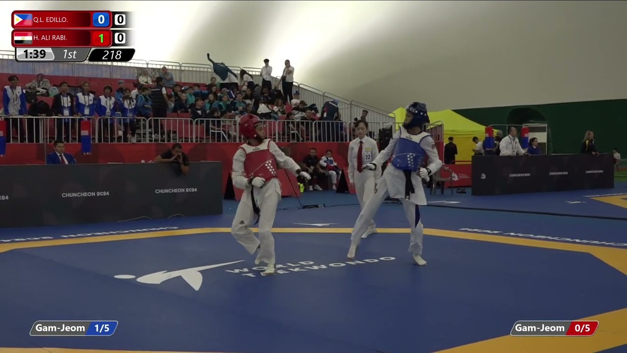 218 Round of 32 Women 42kg PHI Q L EDILLO EGY H ALI RABI background
