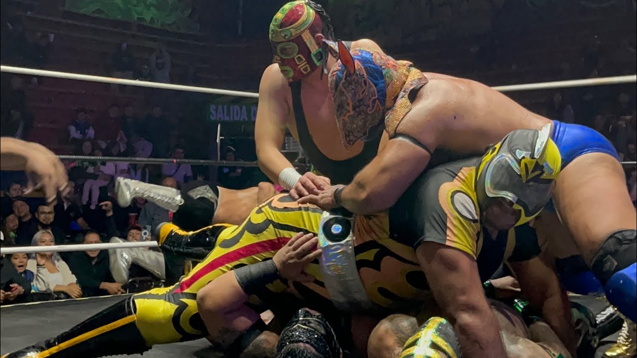 Esfinge, Star Jr, Olmeca y Volcano Vs Templario, Valiente, Robin y Cerebro Negro Jr en la Arena Neza background