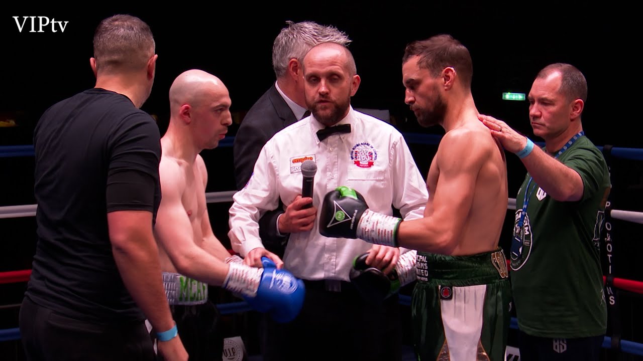 Sean Cairns v Kieran McAfee at Liverpool's Olympia on 26.11.2021 background