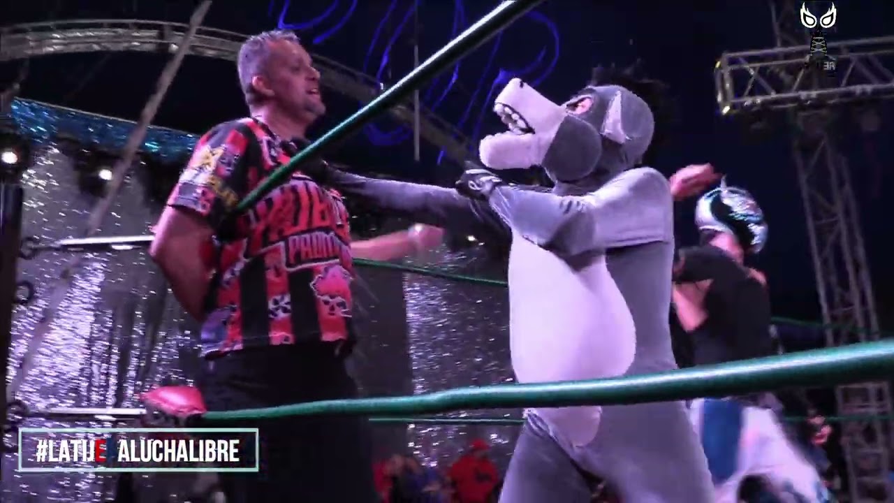 El Burrito y Estrella del Ring Vs Príncipe Tezka y Mini Monsther con Robles Promotions background