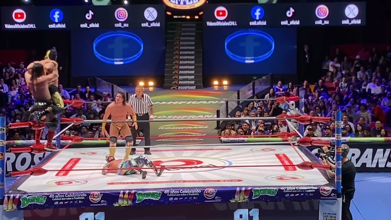 Reporte CMLL: Ángel de Oro y Niebla Roja Vs Magnus y Rugido background