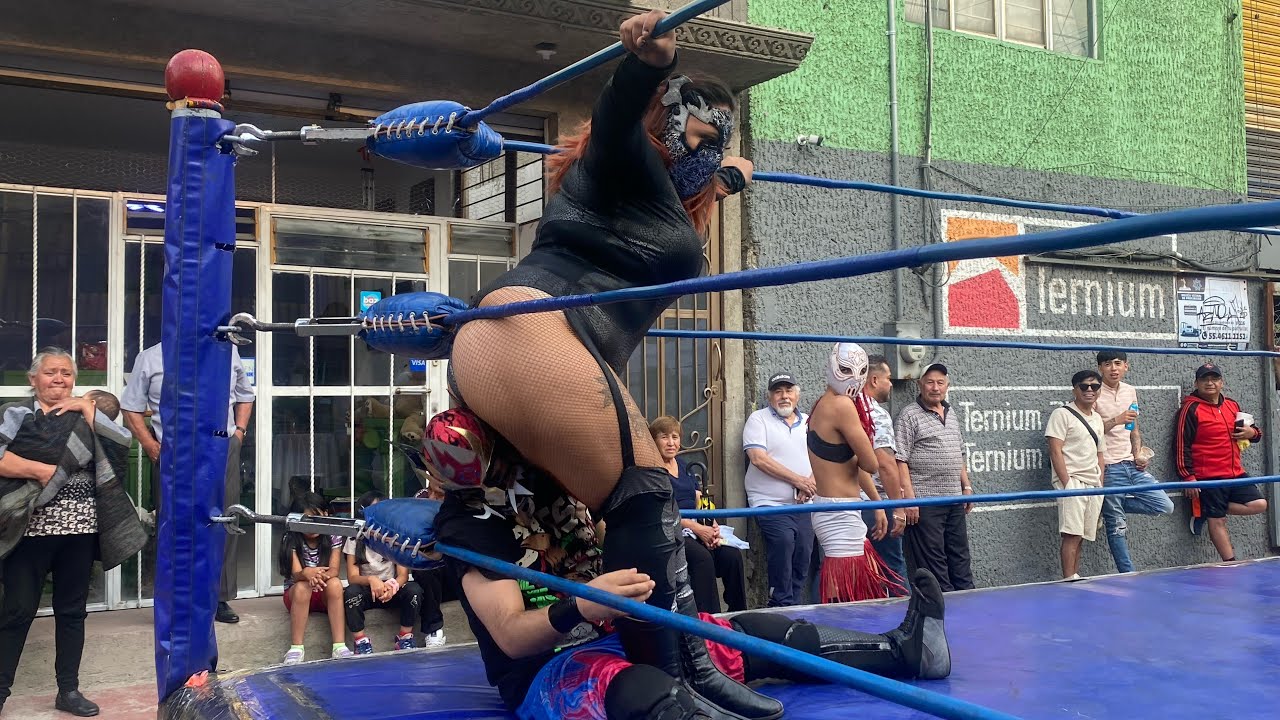 Lucha mixta Jitsu y Príncipe Sacro Vs Dark Infernum y Raiden en la Fresada de Neza background