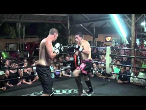 BBQ Beatdown 61: Joe (Australia) vs Jonny (UK) background