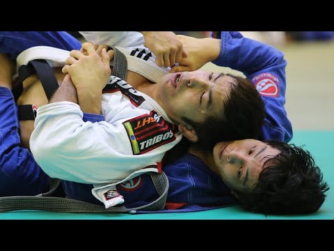 Paulo Miyao vs Daisuke "Amazon" Sugie in Blackbelt Middle final