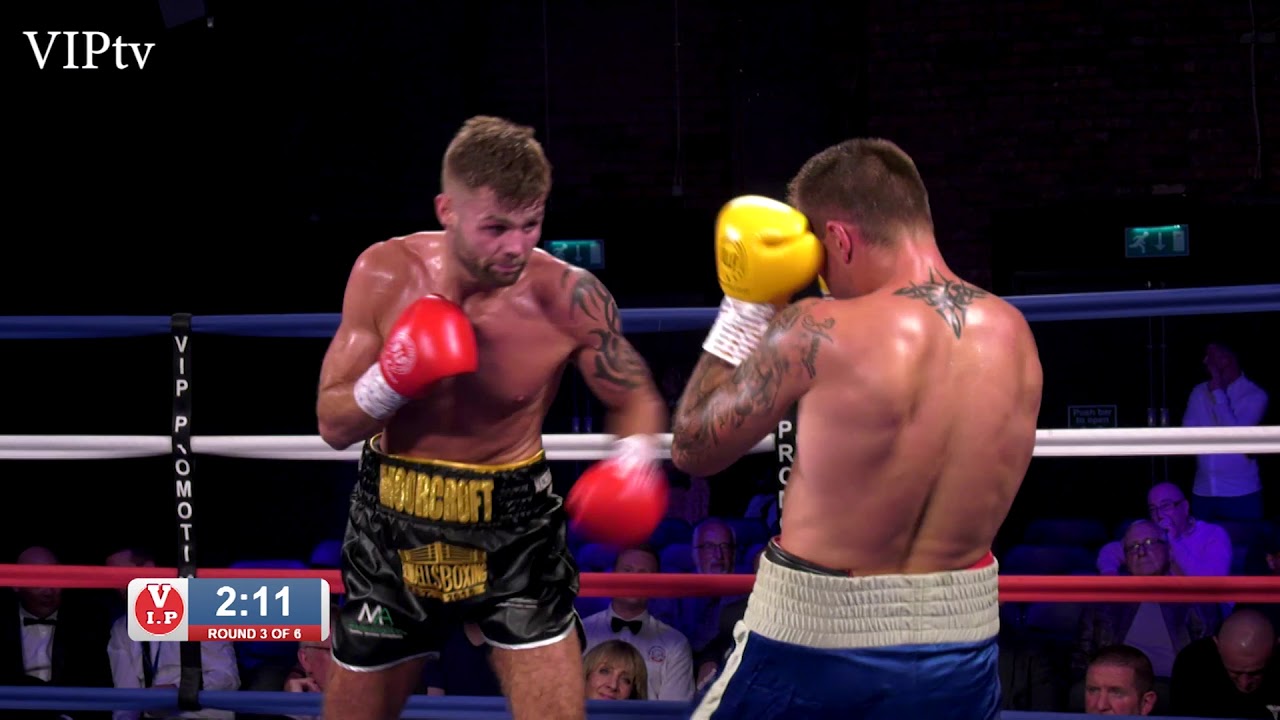 James Moorcroft v Arvydas Trizno 15 9 2018 at Victoria Warehouse