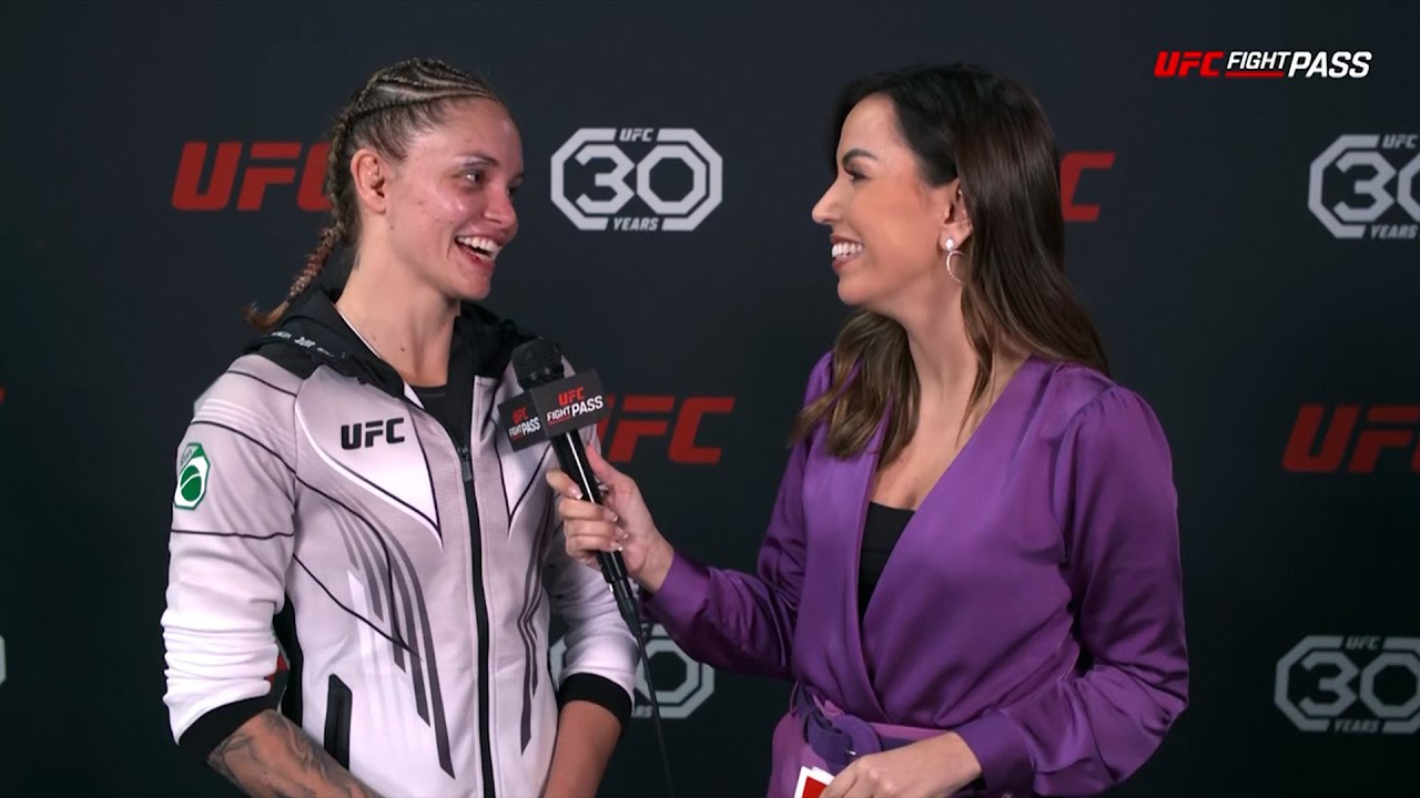 Tainara Lisboa: "Esperava por esse momento há muito tempo" | UFC Charlotte backdrop
