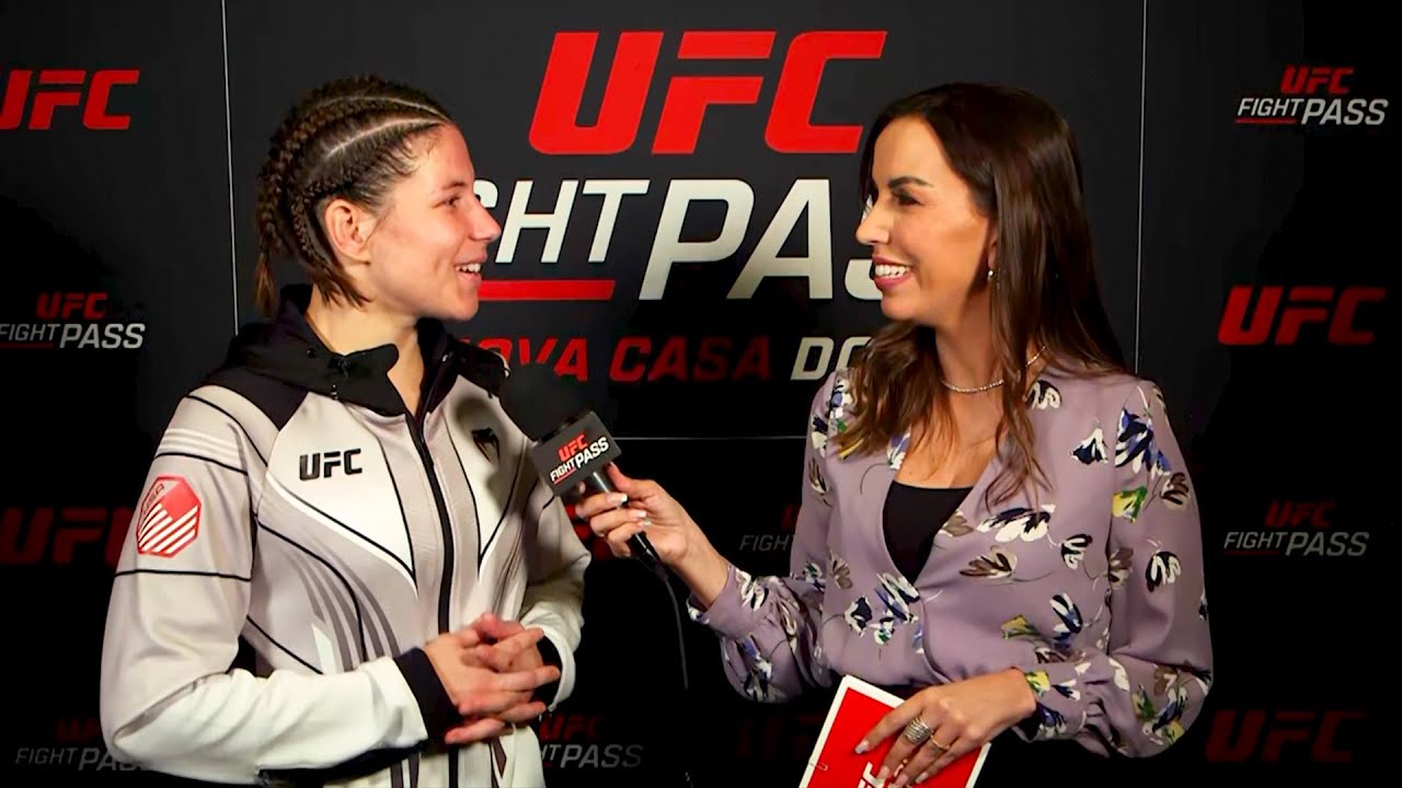Karol Rosa: "Estou à espera de Ketlen Vieira, Holly Holm ou Raquel Pennington" | UFC Vegas 76 background