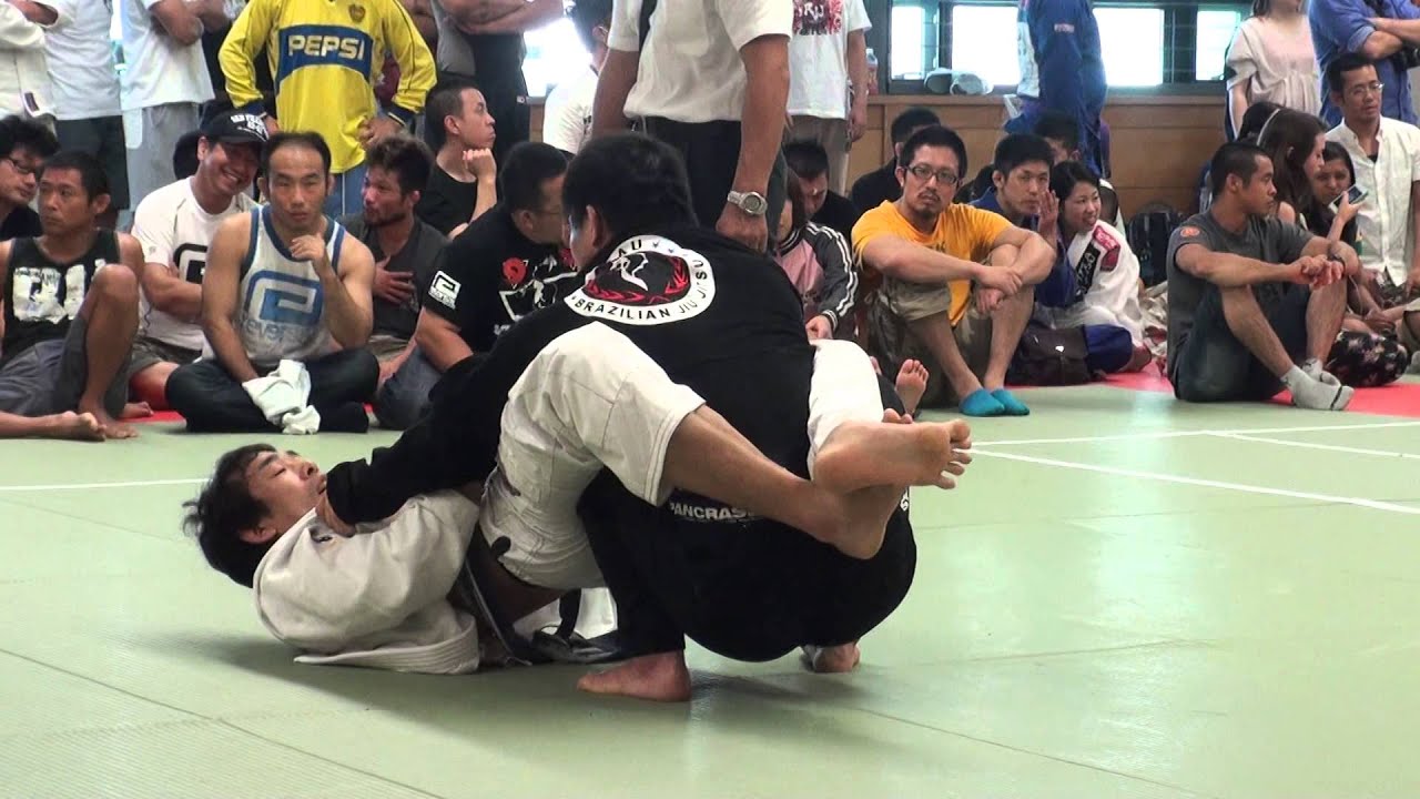 【DUMAU】Hirokazu Takamoto vs Teruyuki Okuda background