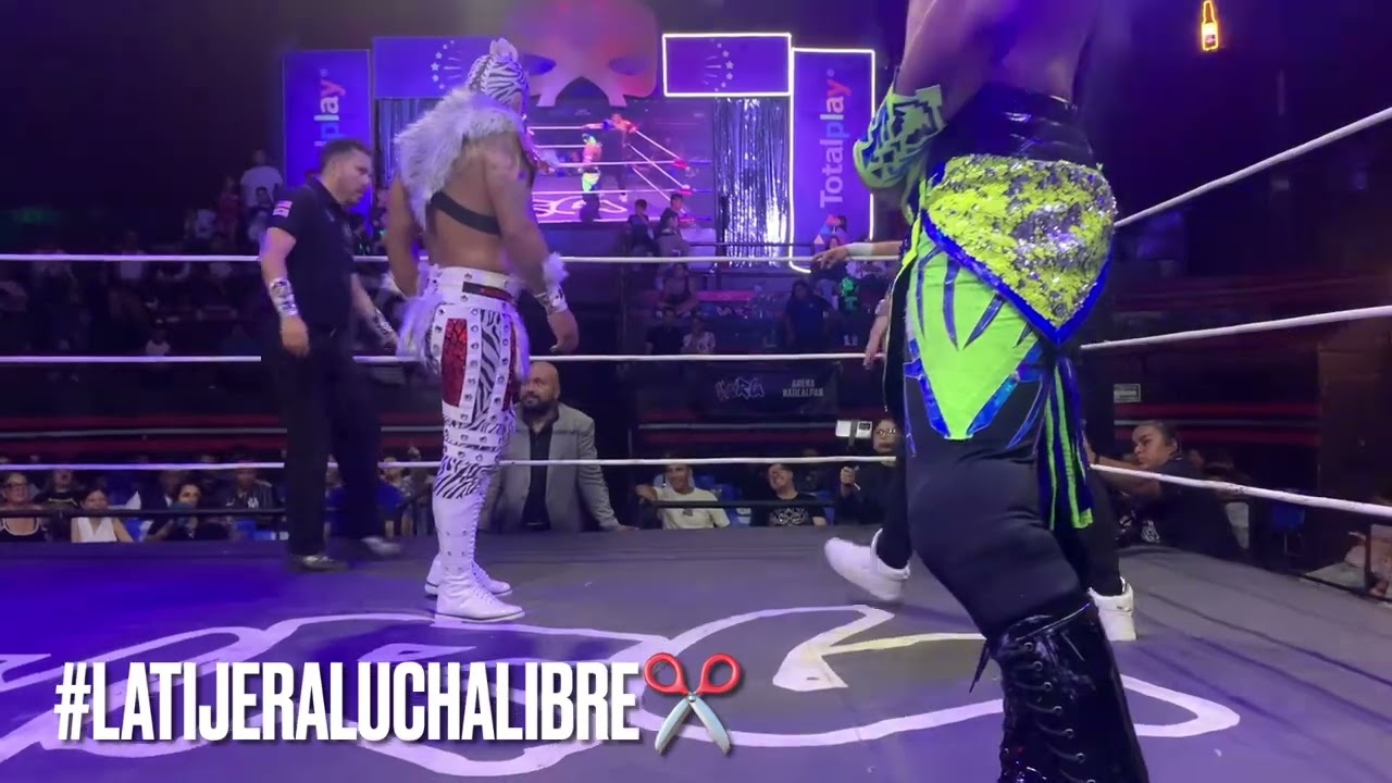 Látigo se presenta en la Arena Naucalpan y lanza reto a Spider Fly por su campeonato Rey del Aire background
