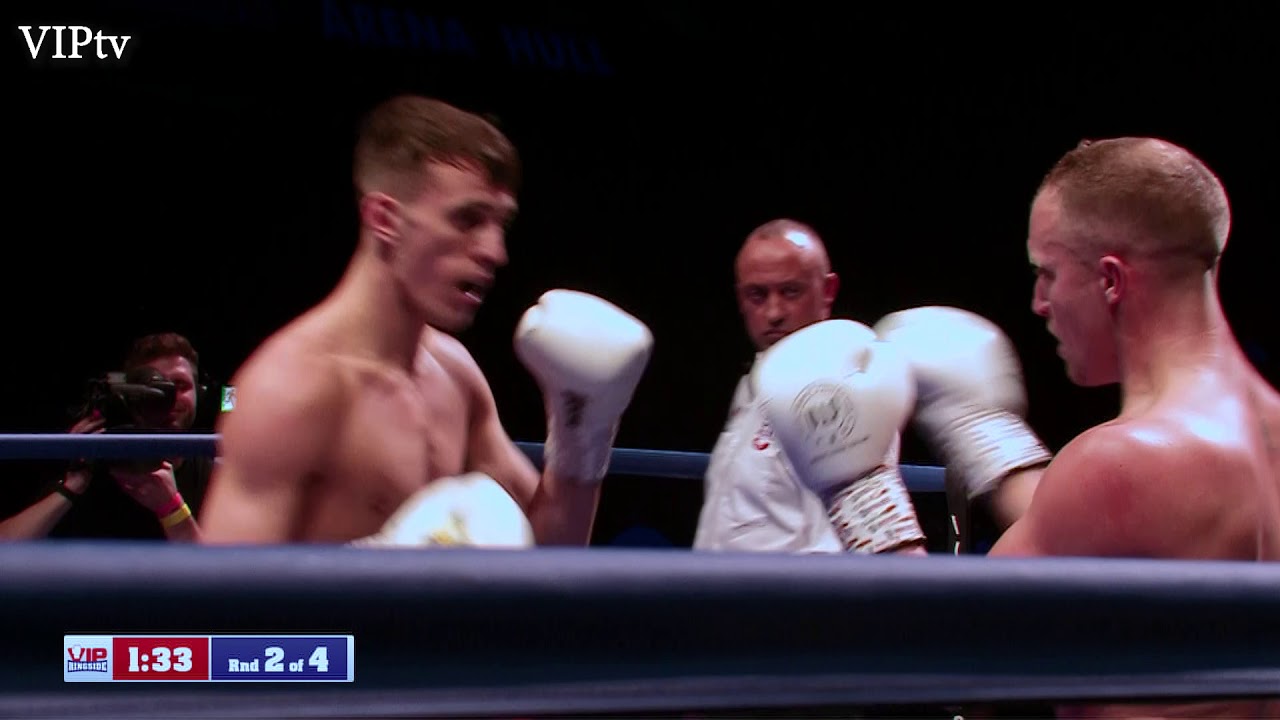 Matthew Rennie v Des Newton 26.10.2019 at Bonus Arena, Hull background