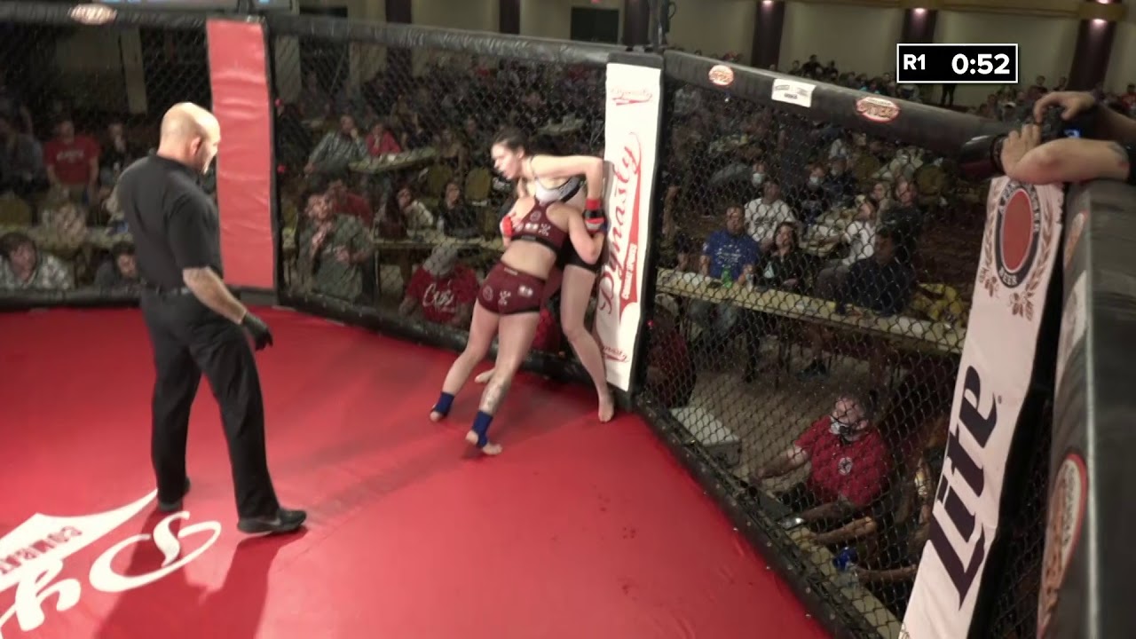 DCS 61 Megan Weaver vs Hannah Mooney background