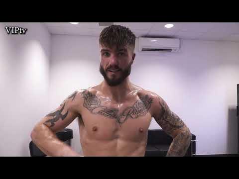 Meet new signing Super Lightweight Brandon Standsfield, moves to 2-0 on Josh Warringtons undercard. background