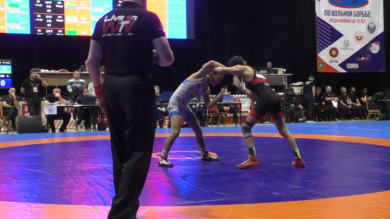 Махач Абдуллаев (Дагестан) - Эрхаан Смирников (Саха-Якутия) backdrop