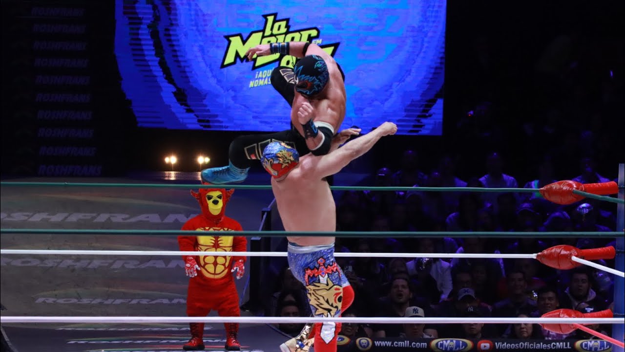 Viernes CMLL: Hechicero Vs Valiente background