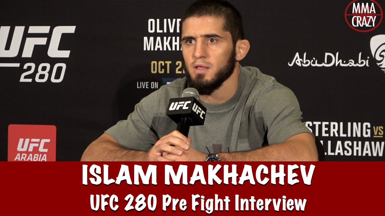 Islam Makhachev on Charles Oliveira 'Nobody can stop my wrestling' at UFC 280 background