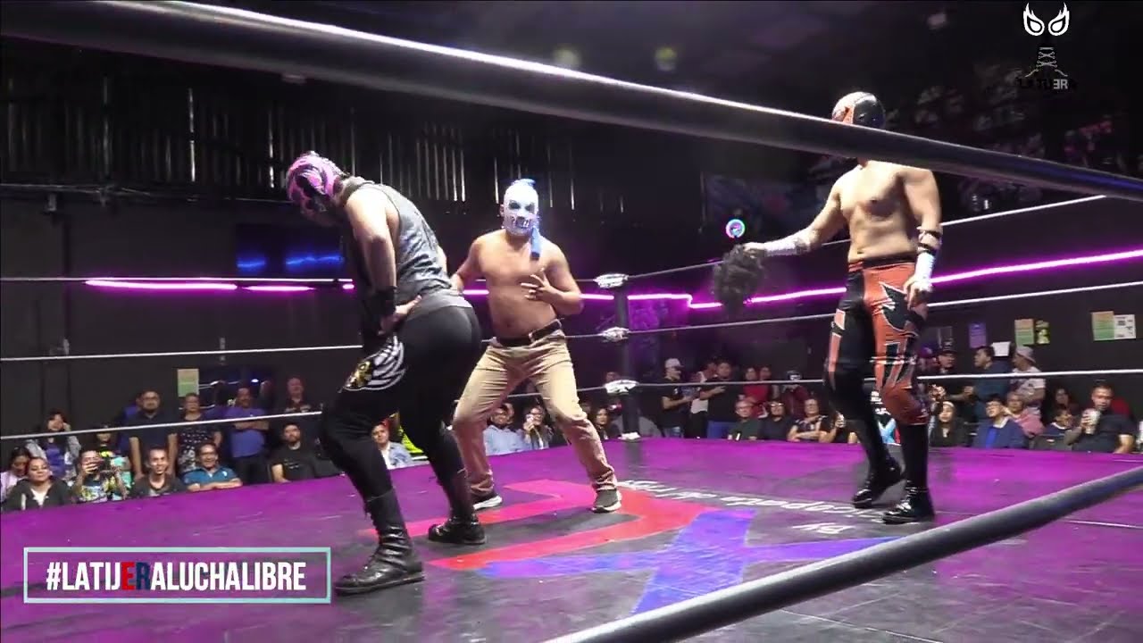 Los hijos de Mr. Niebla, Black Warrior y Veneno vapulean al exótico Carito de XLL background