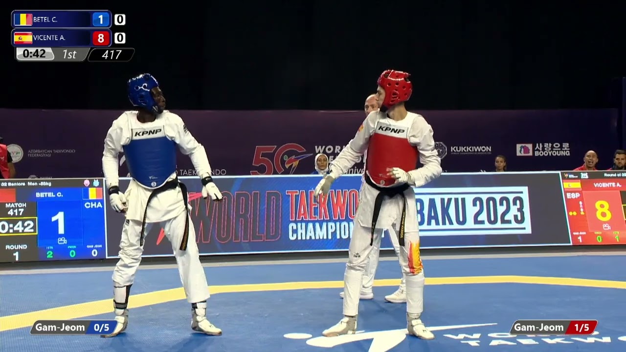 417 R32 Men 58kg CHA BETEL C ESP VICENTE A background