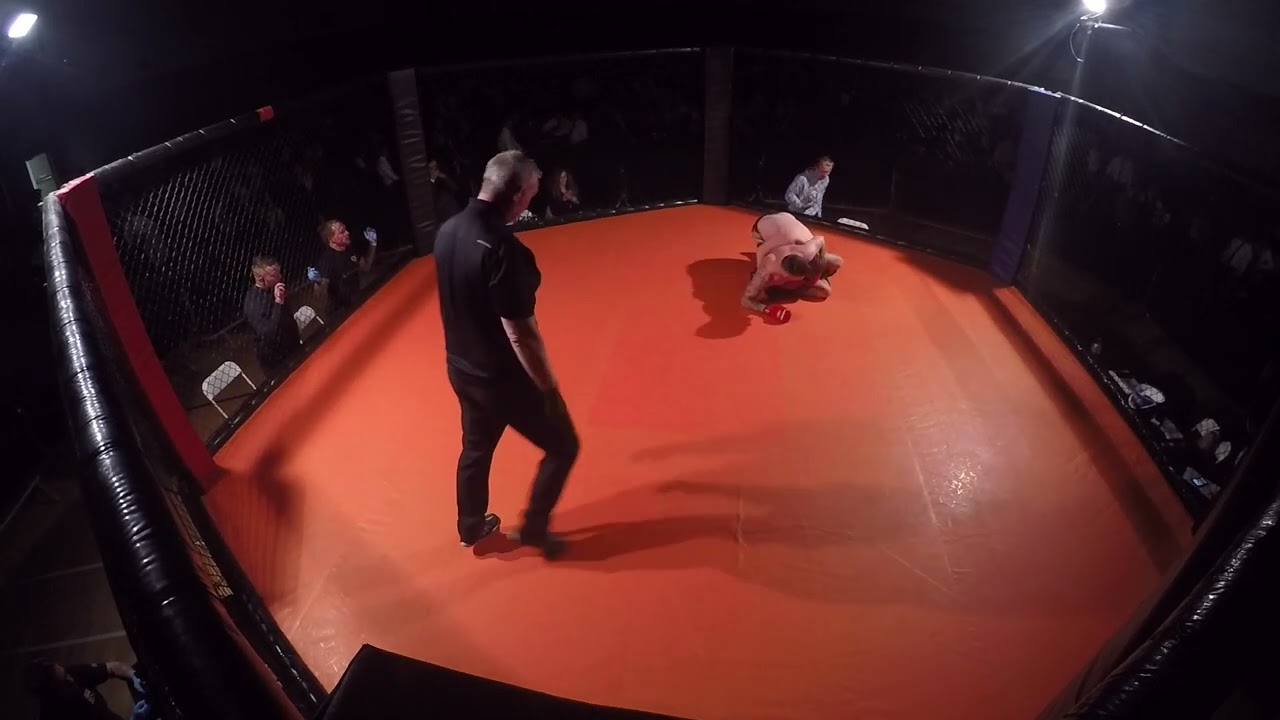 Ultra MMA | Basildon | Mark Mad Dog Burrows V Dylan The Ogre Oakford