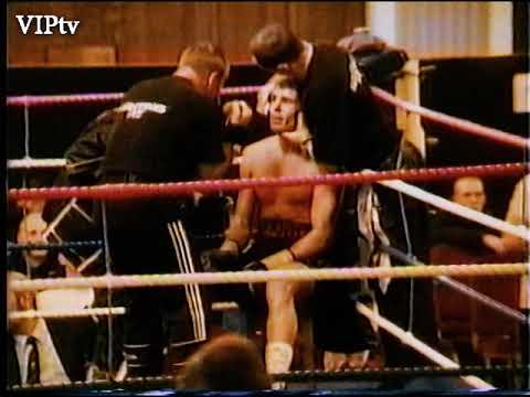 Glenn Williams v Paul Bonson Central Area L/Heavy title 12 Nov 2000 background