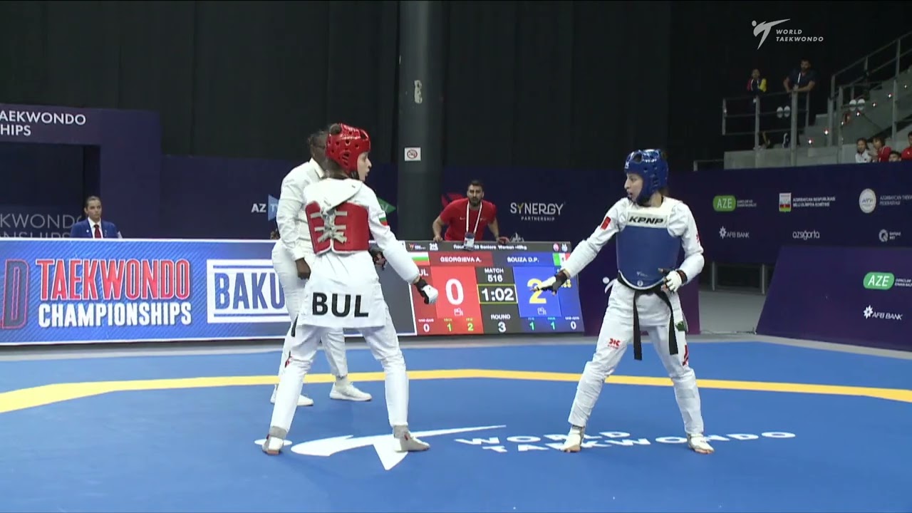 517 R32 Women 49kg IND SHARMA D BRA BEZERRA C