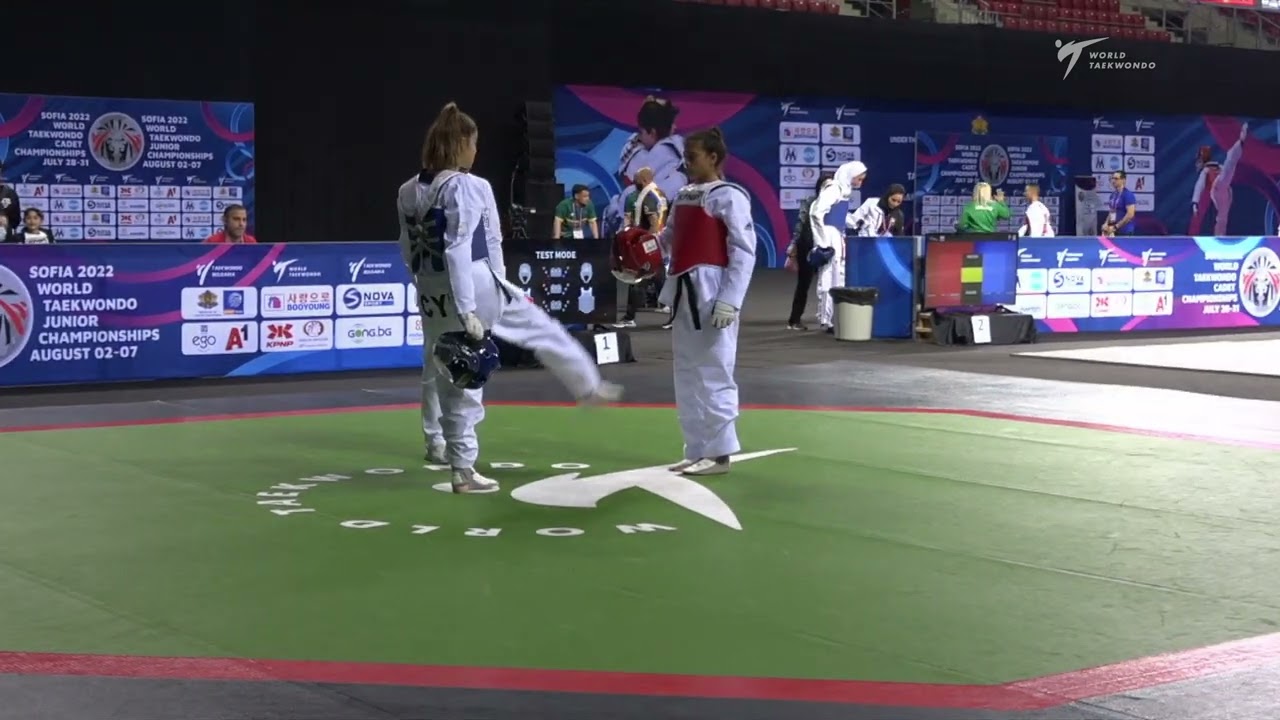 119 R32 Girls 59kg CYP SOFOKLEOUS A EGY AHMED H