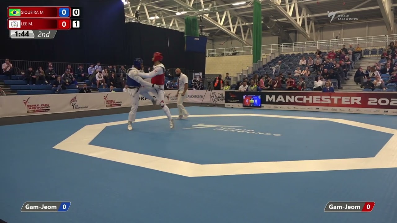 107 R-32 M+80kg 🔵 SIQUEIRA Maicon BRA vs 🔴 TLEE Meng-en TPE I Manchester 2022 World Taekwondo GP backdrop