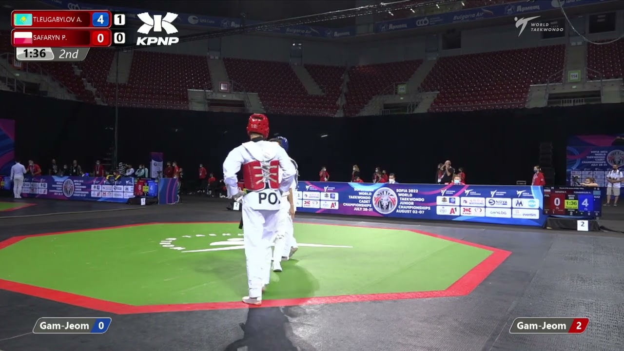 203 R64 Men 63kg KAZ TLEUGABYLOV A POL SAFARYN P background