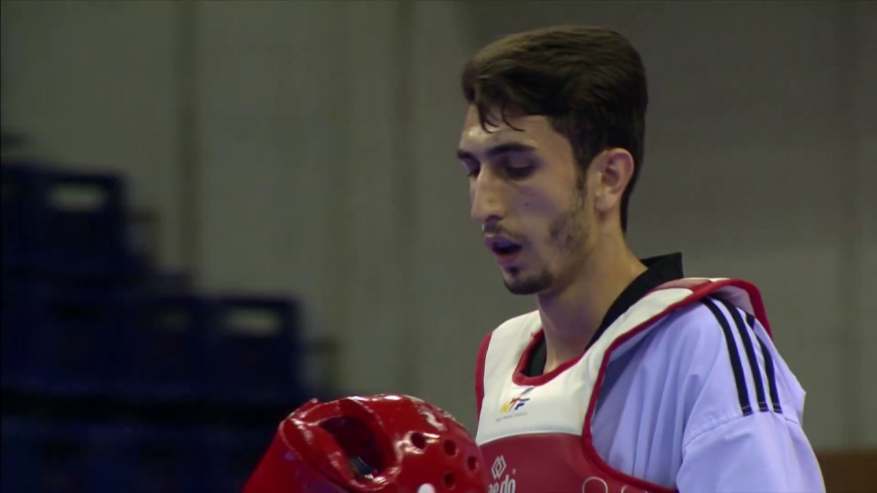 2017 Moscow WT GP M 58kg Semi final T H KIM KOR VS M KAZEMI IRI background