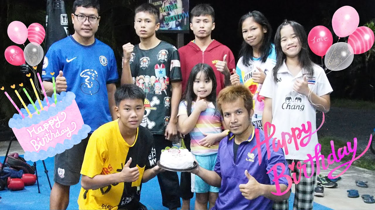 เลี้ยงวันเกิดหัวหน้าค่ายกับเอฟ16จ้าH.B.D!Party!F16&Bunthung!Oct16 F16! Oct18BunthungBirthday!合同パーティー background
