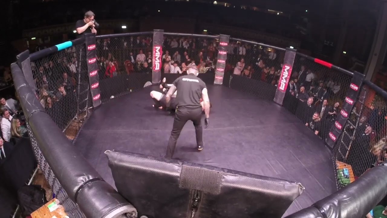 LIVERPOOL | ULTRA MMA | JOSEPH 'THUNDER' COLLINS VS TURBO