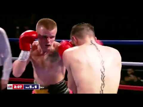 Marc Leach v Khvicha Gigolashvili 16.3.2019 at Oldham Sports Leisure Centre.