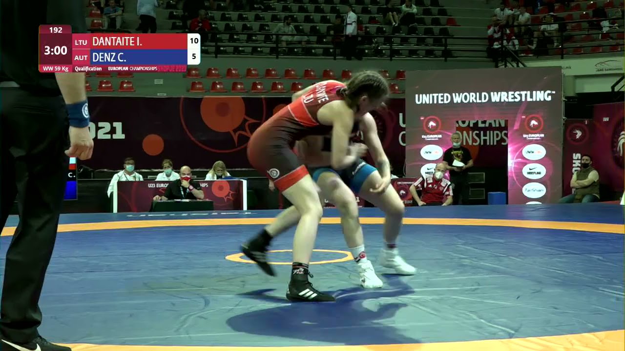 Qual. WW - 59 kg: I. DANTAITE (LTU) v. C. DENZ (AUT) background