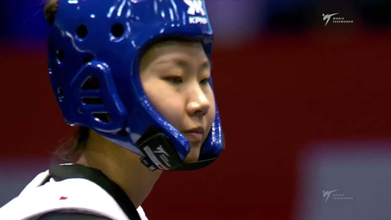 260 Finals Women 67kg CHN ZHANG Mengyu JOR AL SADEQ Julyana background