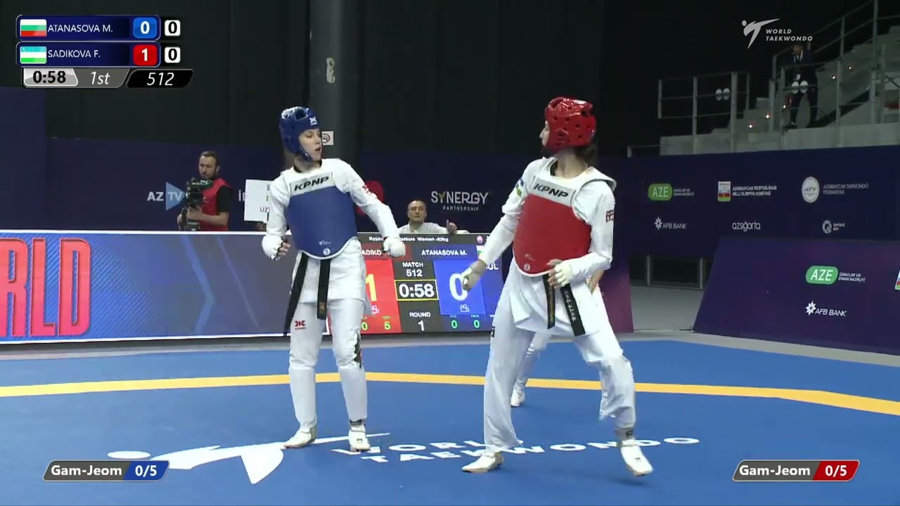 512 R32 Women 62kg BUL ATANASOVA M UZB SADIKOVA F