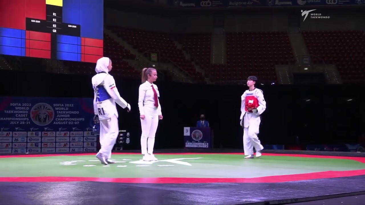 322 SF Women 42kg IRI SHIRI S KOR JUNG S Y background