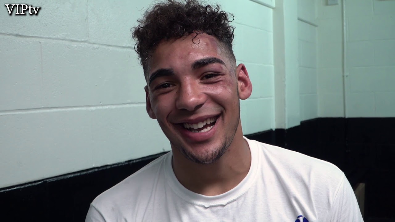 Rhasian Earlington 'I'm not bad for a white collar fighter'