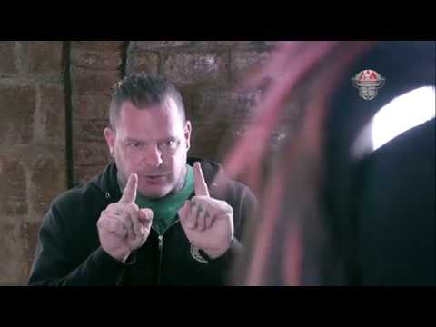 Entrevista con el VAMPIRO: Hahastary background