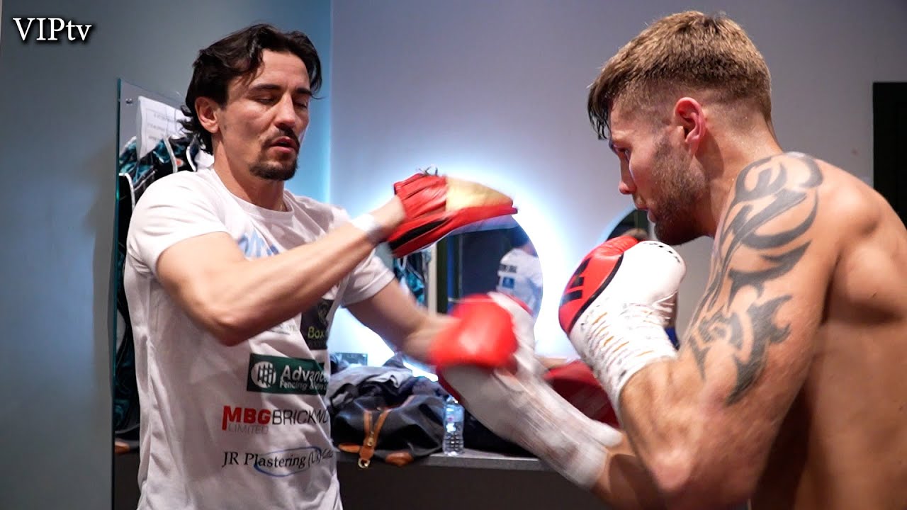 James Moorcroft v Andy Colquhoun behind the scene and fight highlights background