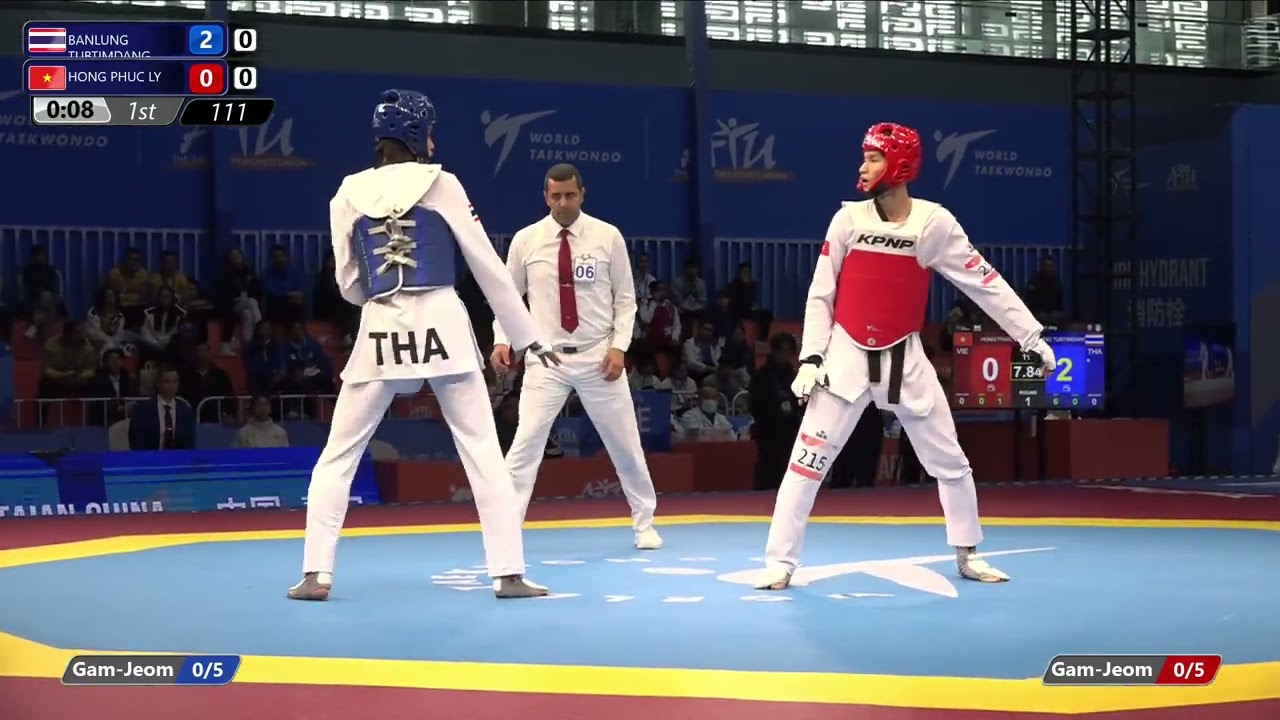 111 Quarter final M 68kg THA BANLUNG TUBTIMDANG VIE HONG PHUC LY